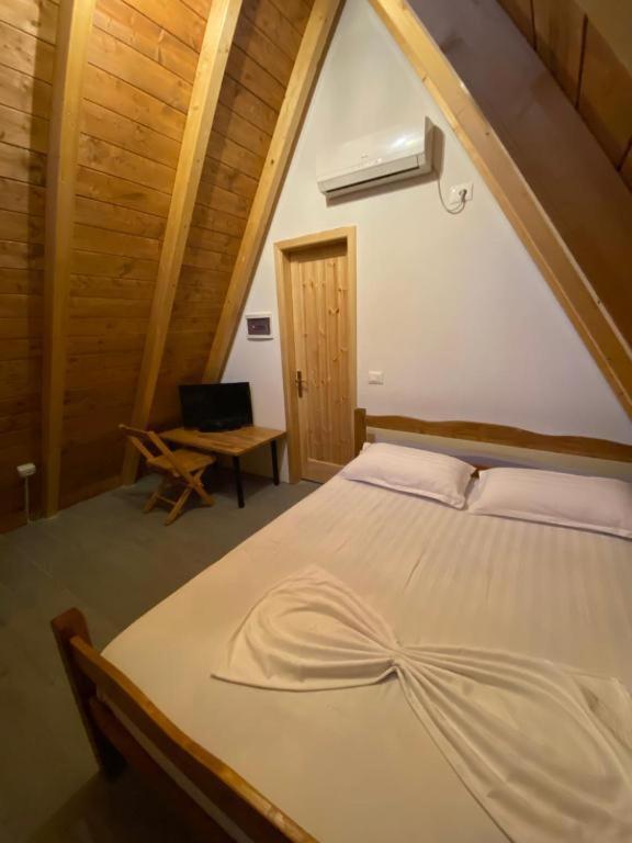 Windmill Shkodra Villa'S & Gesthouse Εξωτερικό φωτογραφία
